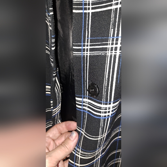 Ladies Asos Black/white Long Line  Business Blazer Jacket Snap Closure Size 6 - Picture 6 of 11